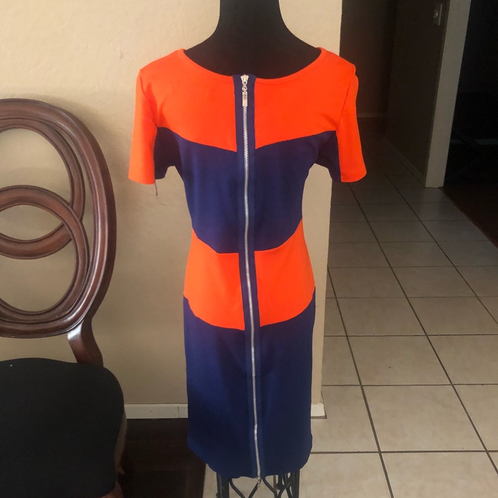 Orange & blue dress size small like new - Picture 2 of 3
